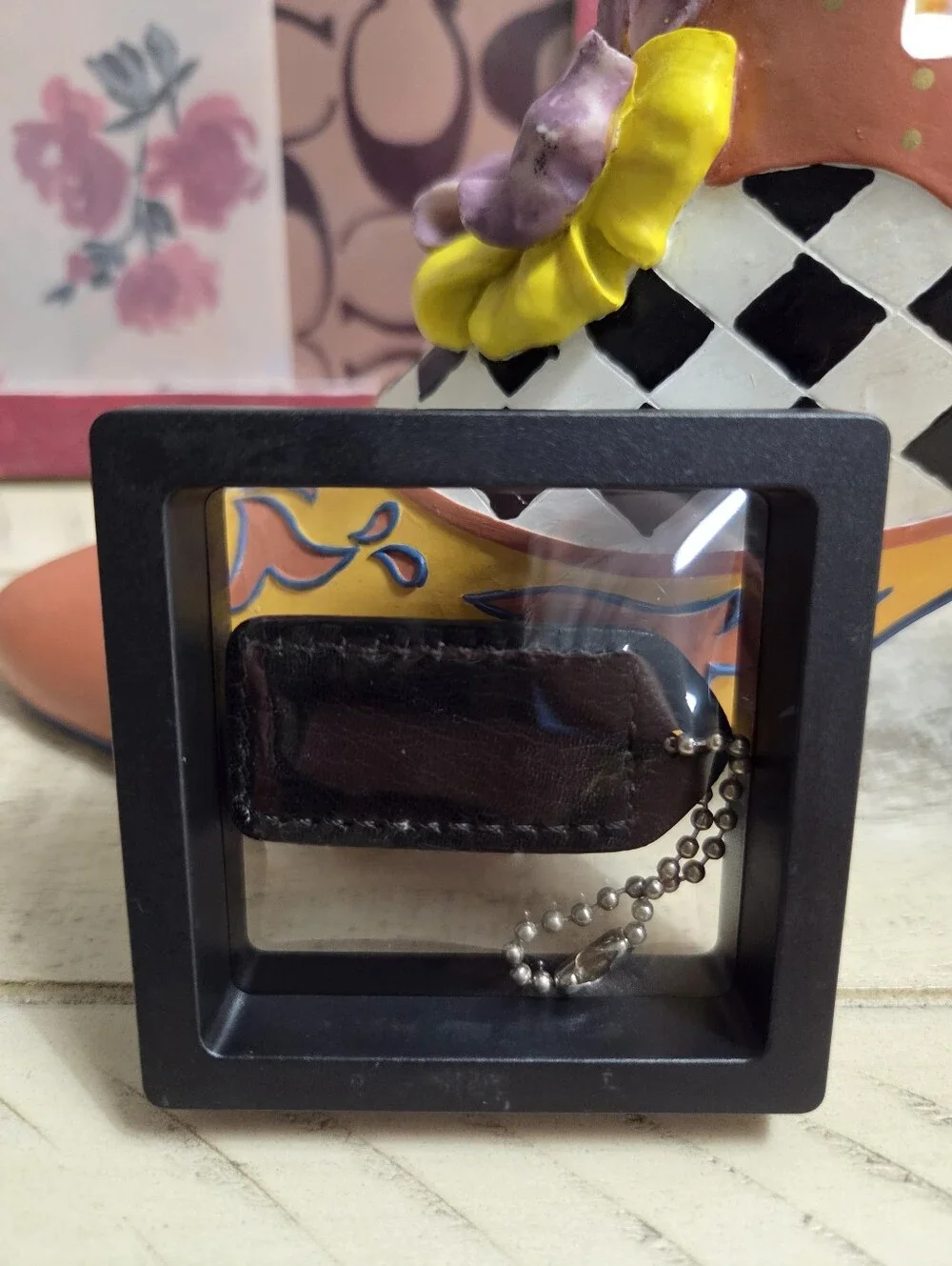 Coach Black Leather HangTag, EUC